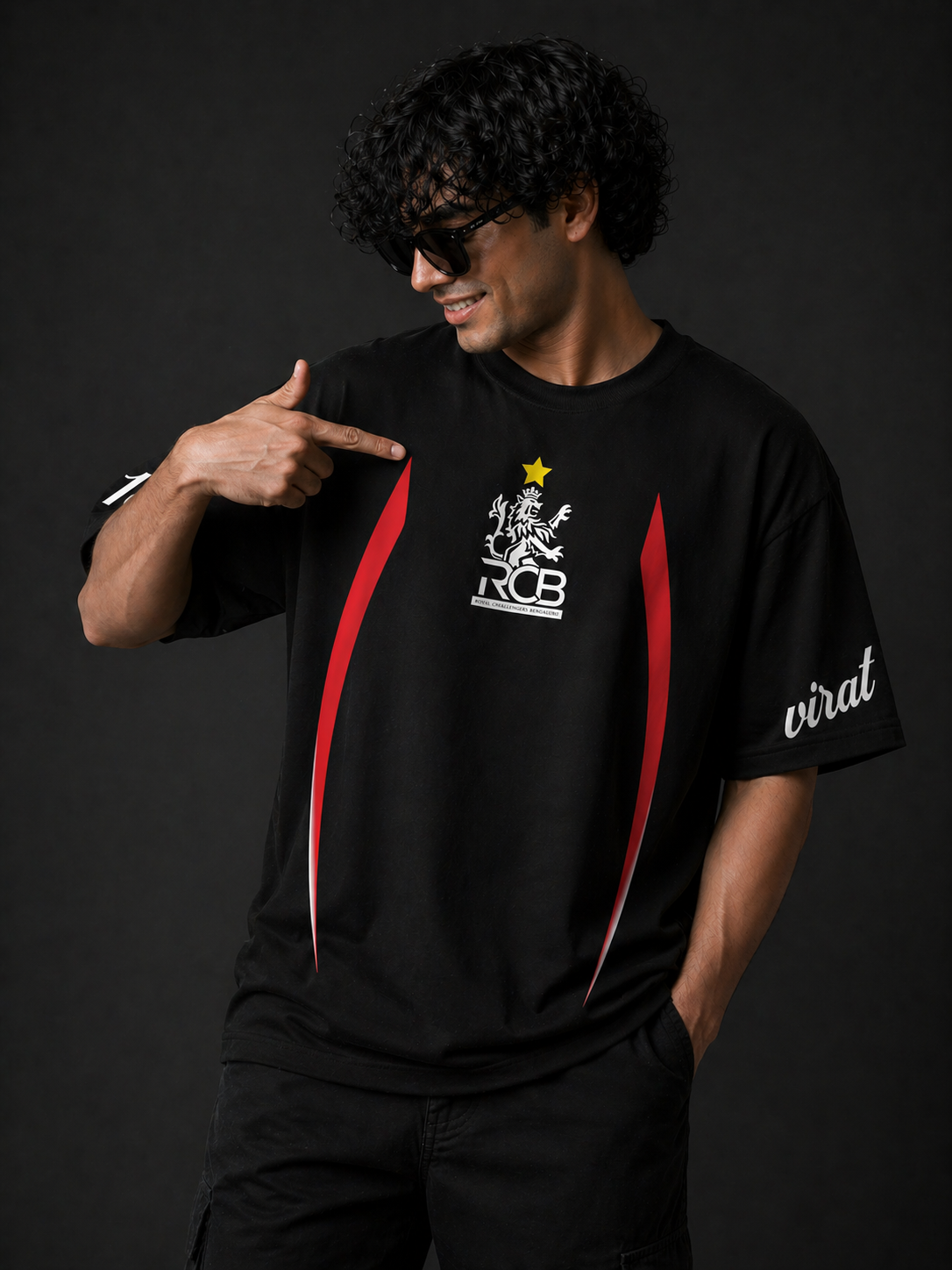 RCB Legacy 18 Oversized Tee – Black Edition