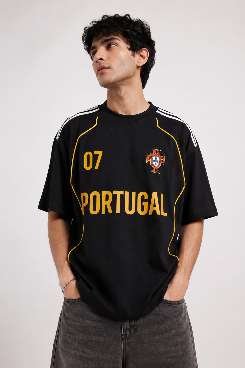 Portugal 07 Gold Oversized Tee – 07 Edition