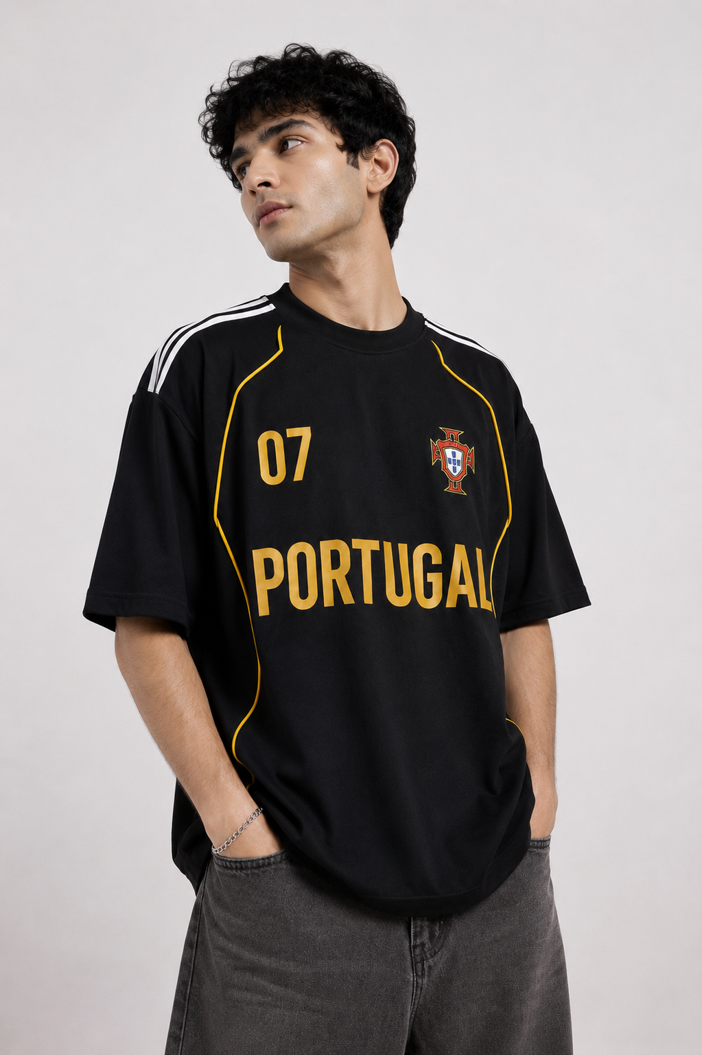Portugal 07 Gold Oversized Tee – 07 Edition